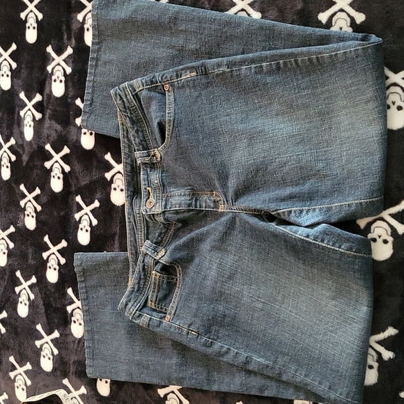 W Work to Weekend jeans - Picture 3 of 4